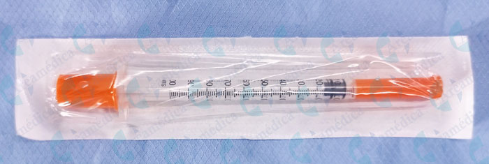 Jeringa de 1cc 30G X 1/2  insulina botox